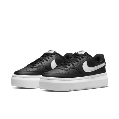 Produktbild von Nike WMNS Court Vision Alta Sneaker Schwarz