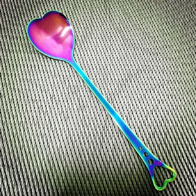 Produktbild von 2 Stück Kaffeelöffel Teelöffel Mokkalöffel Dessertlöffel Edelstahl Herz Liebe, Farbe:Bunte Liebe