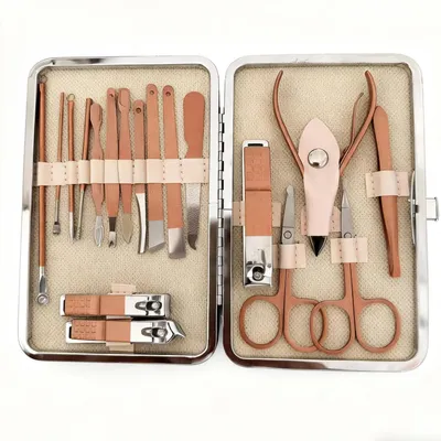 Produktbild von Maniküre Set 18 Teile Edelstahl mit Kunstledertasche Pink