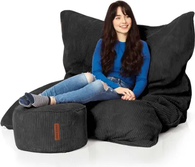 Produktbild von Green Bean® XXL Sitzsack 140x180 cm mit Hocker – Riesensitzsack aus weichem Cord Stoff – inkl. Fußhocker 45x25 cm – gefüllt mit EPS Perlen – Lounge Sitzsack für Erwachsene, Gaming, Relax, Wohnzimmer