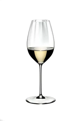 Produktbild von Riedel Vorteilsset 4 x 2 Gläser PERFORMANCE SAUVIGNON BLANC 6884/33 und 4 EKM Living Trinkhalme aus Edelstahl