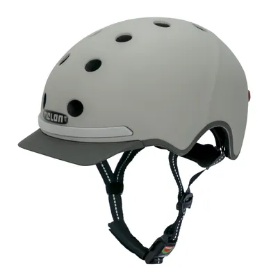 Produktbild von Melonenhelm mit Beleuchtung E-Serie Metropolis M-L