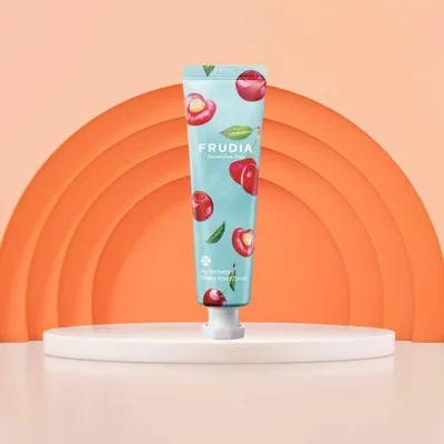 Obrázek produktu pro FRUDIA - My Orchard Cherry Hand Cream - Vyživující krém na ruce s extraktem z třešní - 30 ml
