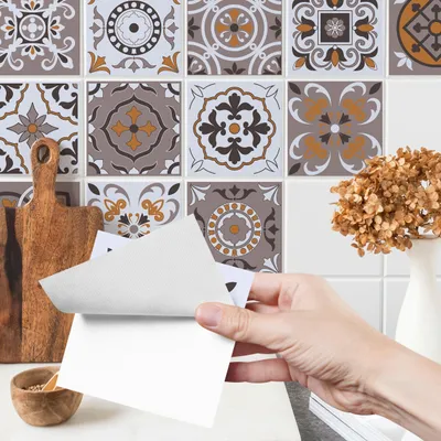 Produktbild von Fliesenaufkleber Klebefliesen Selbstklebende Fliesen für Küche Bad Möbel Schrank Wand Mosaikfliesen Küchenruckwand Braun marokkanisches Mosaik Ornamente Br. 60cm x Hö. 40cm