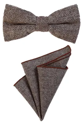 Produktbild von DonDon Herren Fliege 12 x 6 cm mit farblich passendem Einstecktuch 23 x 23 cm beides aus Baumwolle im Tweed Look braun kariert