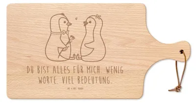 Produktbild von Mr. & Mrs. Panda Schneidebrett Pinguin Pärchen - Transparent - Geschenk, Frühstücksbrettchen, Brett, Holzbrett, Liebe, Hackbrett, Hochzeitstag, Küchenbrett