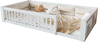 Produktbild von Merax Kinderbett 90x200 cm, Plattformbett aus Massivholz mit Seitengitter und gepolsterten Kissen, Jugendbett, Bodenbett, Weiß
