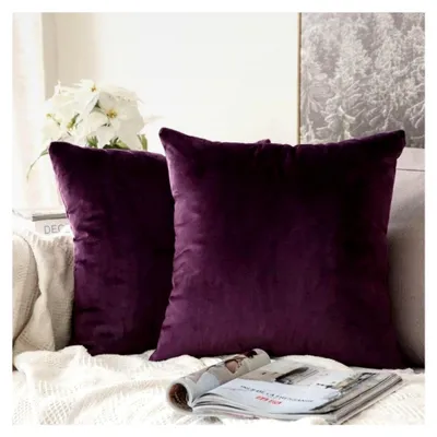 Produktbild von 2er-Pack, Weiche Dekorative Kissenbezüge für Sofa, Schlafzimmer und Auto in Aubergine Lila, 45 x 45 cm