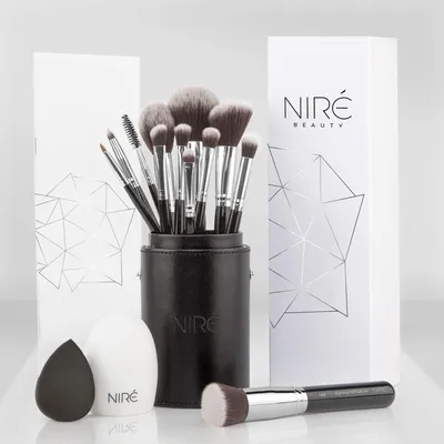 Produktbild von Veganistisches Make-up-Pinselset - Inklusive Halter und Zubehör - 10 Stück