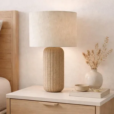 Produktbild von Milton & Oldbrook Tischlampe Mons Beige