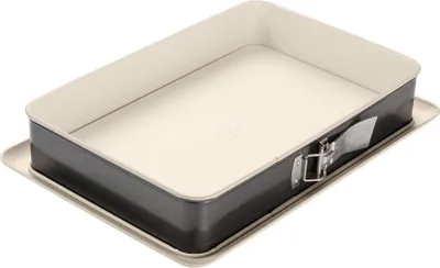 Produktbild von Dr. Oetker Rechteck-Springform 38 cm, Kuchenform mit Auslaufschutz, eckige Backform aus Stahl mit keramisch verstärkter Antihaft-Beschichtung (Farbe: creme/anthrazit)