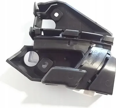 Obrázek produktu pro VOLVO C30 pravý přední nárazník 30657204 OE