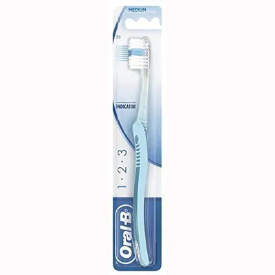 Immagine prodotto di Spazzolino Oral-B Indicator 35 con testina corta Medium Confezione da 4 pz