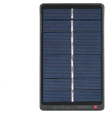Productafbeelding van Oplader op zonne-energie voor AA- en AAA-batterijen, LED-indicator, draagbaar