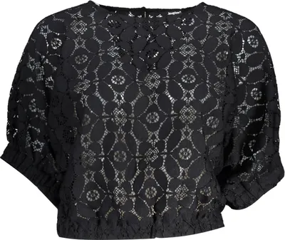 Immagine prodotto di T-shirt nera da donna con maniche a pipistrello e dettagli a contrasto