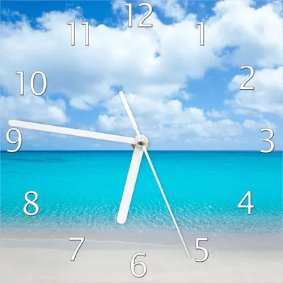 Produktbild von Wallario Design Wanduhr Sandstrand und blaues Meer aus Echtglas, Größe 20 x 20 cm