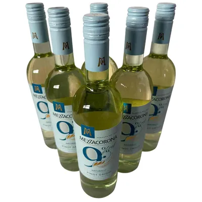 Produktbild von “Nove” Pinot Grigio Dolomiti IGT 2025 - Mezzacorona - 6×0,75L - alkoholreduziert