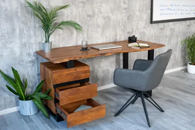 Produktbild von Schreibtisch Nara, Akazienholz nussbaumfarben & massiv, Bürotisch mit echter Baumkante & DREI Schubladen, Computertisch mit U-Gestell aus Eisen Schwarz, 170x70x76 cm