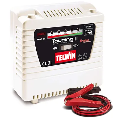 Image de Telwin Elements TOURING 11 Chargeur de batterie de voiture pour batteries 6V/12V, courant de charge jusqu'à 4,5 A, capacité jusqu'à 55 Ah