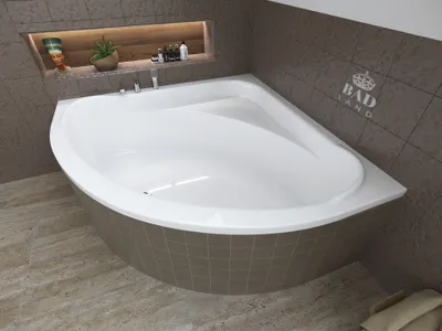 Produktbild von BADLAND Eckbadewanne Badewanne Standard 140x140 mit Ablaufgarnitur, Füßen und Styroporverkleidung GRATIS