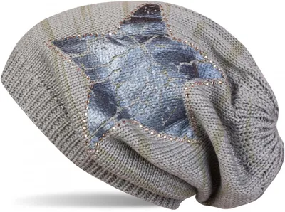 Produktbild von styleBREAKER Damen Strick Beanie Mütze mit Vintage Stern Print und Strass Rand, Strickmütze mit Streifen Muster 04024083