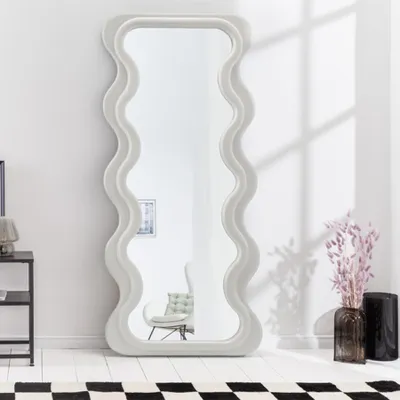 Produktbild von riess-ambiente Design Wandspiegel CURVY 160cm weiß Spiegel Dekospiegel