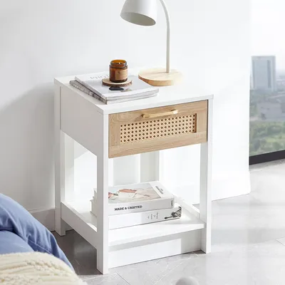 Produktbild von Nachttisch mit Rattanfront und Schublade, moderner Beistelltisch für Schlafzimmer und Wohnzimmer, platzsparend, 40 x 40 x 55 cm, Weiß