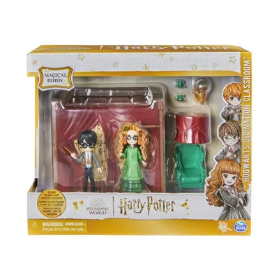 Produktbild von Wizarding World Harry Potter - Hogwarts Wahrsagen Klassenzimmer Spielset mit 2 Figuren und Zubehör, 6 Jahr(e), Harry Potter, Mehrfarbig