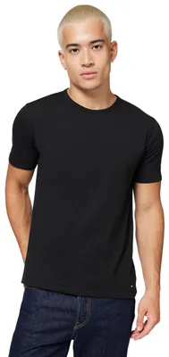 Immagine prodotto di Tommy Hilfiger, confezione da 3 magliette a maniche corte elasticizzate, modello Cn Tee SS, codice prodotto UM0UM03933, colore: nero