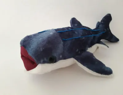 Produktbild von Plüschtier Walhai 37 cm, Kuscheltiere Stofftiere Wal Wale Walhaie Ozean Meer Fische