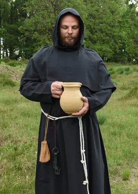 Produktbild von Mönchskutte mit Kapuze und Kordel in schwarz - Mittelalter LARP Kostüm Mönch Priester Verkleidung Größe: L/XL