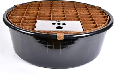 Produktbild von Köhko Abdeckgitter-Set aus Cortenstahl mit PE-Becken Ø 55 cm (45 Liter) für Wasserspiel Springbrunnen