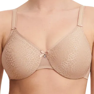 Produktbild von Chantelle Magnifique Minimizer-BH Bügel BH mit gemoldeten Cups, Elegantes Jaquard-Gewebe, Über die gesamte Länge verstellbare Träger