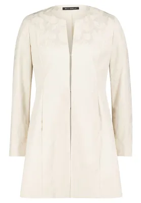 Produktbild von Betty Barclay Collection (264) Blazerjacke Lang 1/1 Arm, Pastel Sand 9104 9104 40