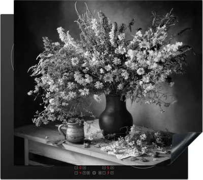 Produktbild von KitchenYeah© Herdabdeckplatte Vase - Stilleben - Blumen , 57x51cm, Küche Deko, Glaskeramikkochfeld Herdabdeckung, Abdeckplatte fùr Kochfeld