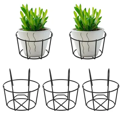 Produktbild von Omgoods – Set aus 5 dekorativen, hängenden Blumentöpfen aus Eisen