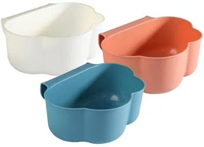 Produktbild von Drei-Schacht-Abfallbehälter für Küchen Schranktüren Kreativer Abfallbehälter in Wolkenform Verfügbar in verschiedenen Farben Abmessungen: 23 x 18 x 9 cm Material: Polypropylen Praktische Aufbewahrungslösung für die Küche Blau / Weiß / Rosa