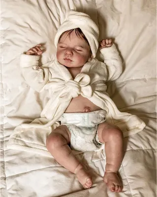 Zdjęcie produktu dla Dziewczęce ciało 48CM Pełne ciało Noworodek Lalka Śpiąca Loulou Realistyczny Miękki Dotyk Cuddly Reborn Baby Doll Wielowarstwowe Malowanie Skóry 3D