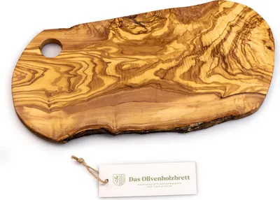 Produktbild von Brotzeitbrett aus Olivenholz im Naturschnitt mit Loch 60 cm