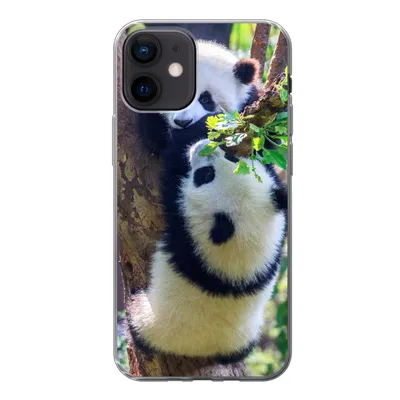 Produktbild von MuchoWow® Handyhülle Schutzhülle Hülle für iPhone 12 Pandas - Baum - Natur Silikon Softcase Handy Hülle - Schutzhülle