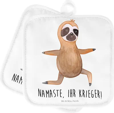 Produktbild von Mr. & Mrs. Panda Topflappen Faultier Yoga - Weiß - Geschenk, Topfuntersetzer, Set, topfhalter, Meditation, Topflappenset, Namaste, Kochlappen