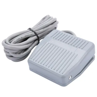 Produktbild von TFS-201 Nožní spínač Elektrický momentový spínač AC 250V 10A 1NO 1NC
