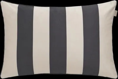 Produktbild von GANT Bold Stripe Zierkissen Farbe Evening Blue Größe 40x60