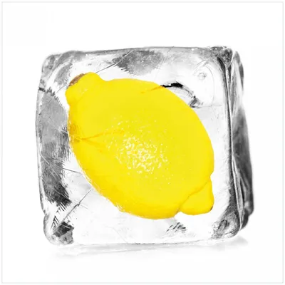 Produktbild von Wallario Premium Glasbild, freischwebende Optik, kräftige Farben, Größe 30 x 30 cm Motiv Zitrone in Eiswürfel - Eiskaltes Obst