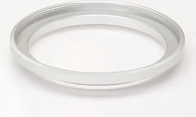 Produktbild von Adapterring 30mm - 37mm: 30mm Außengewinde und 37mm Innengewinde (Step Up Ring) - in silber