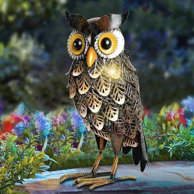 Produktbild von Gartenfigur Eule aus Metall – Solarbetriebene LED-Beleuchtung für Garten- und Terradeko