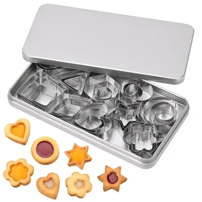 Image de Emporte-pièces biscuits - Set de 30 - Dix formes - Trois tailles