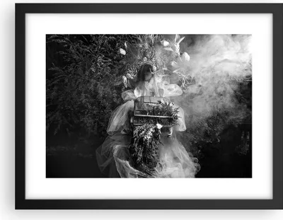 Produktbild von Gerahmtes Poster - Schwarzer Rahmen - Retro Vintage Frau - 40x30 cm - Wand Bild - Wanddeko - Wandbilder - Kunstposter - Wandposter - Bilderrahmen - Bilder - Kunstdruck - P2BAA40x30-4940