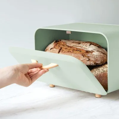 Produktbild von Famanu Brotkasten mit Deckel - aus Metall und Buchenholz