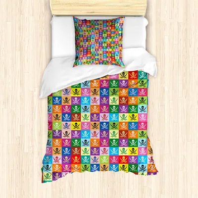 Produktbild von ABAKUHAUS Schädel Mantele, Piraten-Flaggen Deisgn, Milbensicher Allergiker geeignet mit Kissenbezügen, 135 cm x 200 cm - 80 x 80 cm, Mehrfarbig